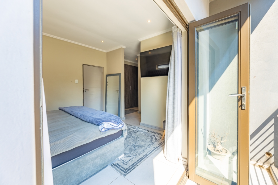 3 Bedroom Property for Sale in Bryanston Gauteng