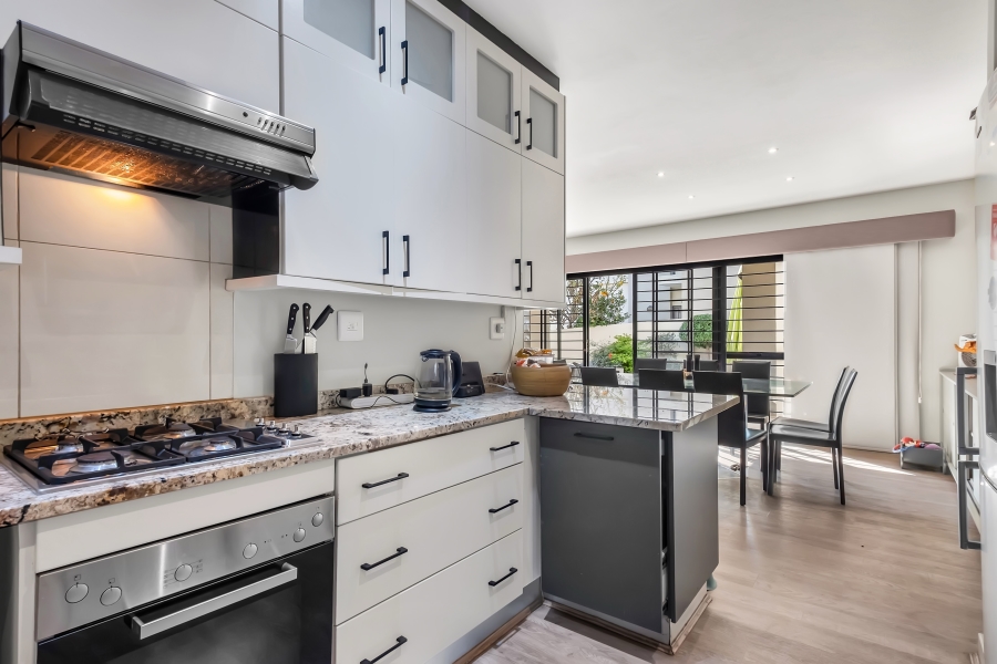 3 Bedroom Property for Sale in Wendywood Gauteng