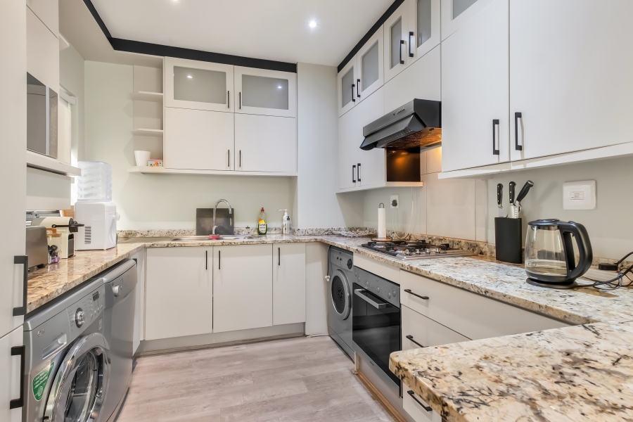 3 Bedroom Property for Sale in Wendywood Gauteng