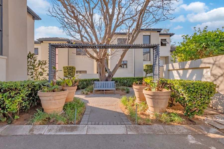 3 Bedroom Property for Sale in Wendywood Gauteng