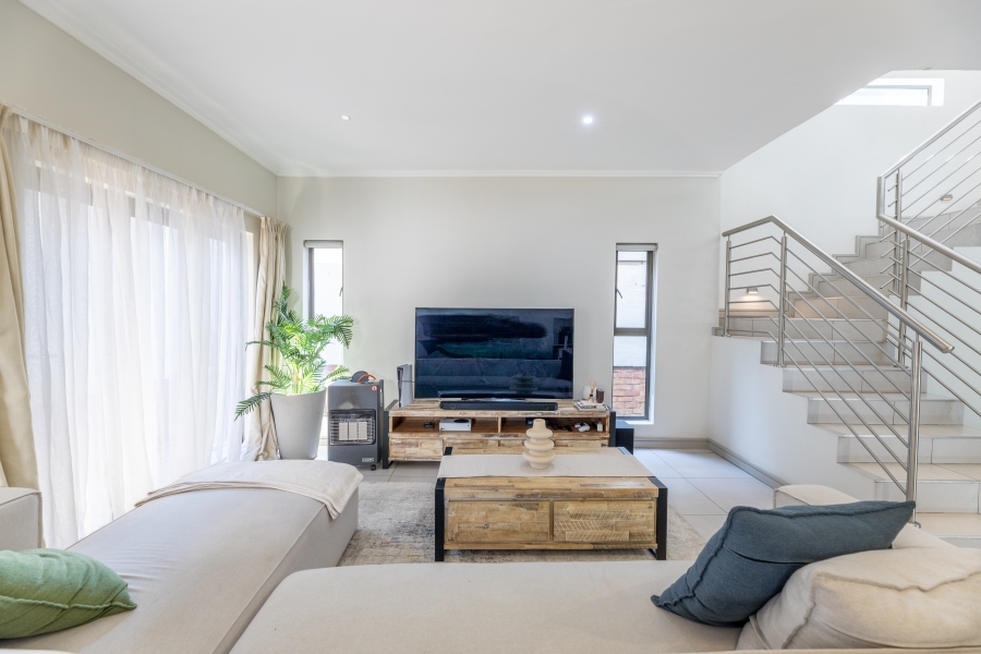 3 Bedroom Property for Sale in Bryanston Gauteng