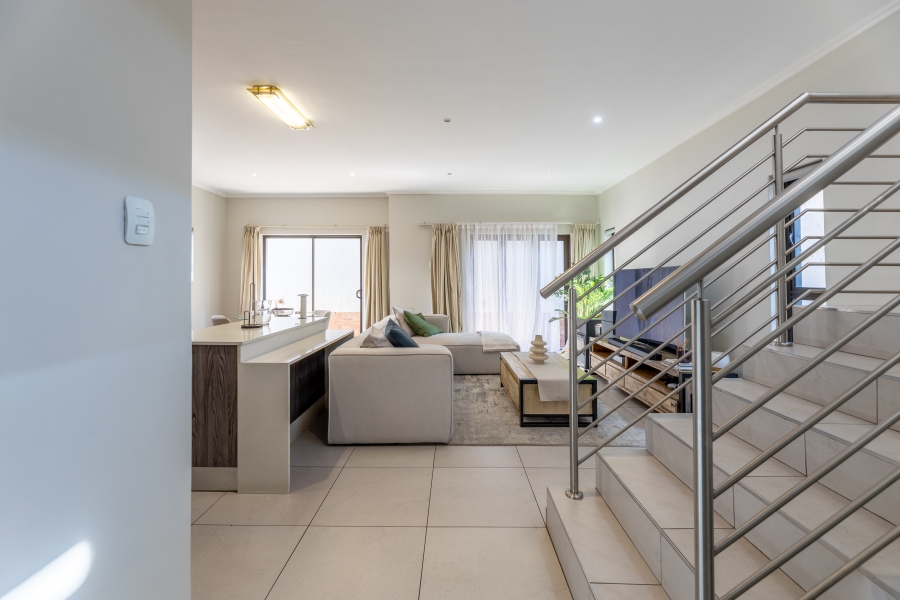 3 Bedroom Property for Sale in Bryanston Gauteng