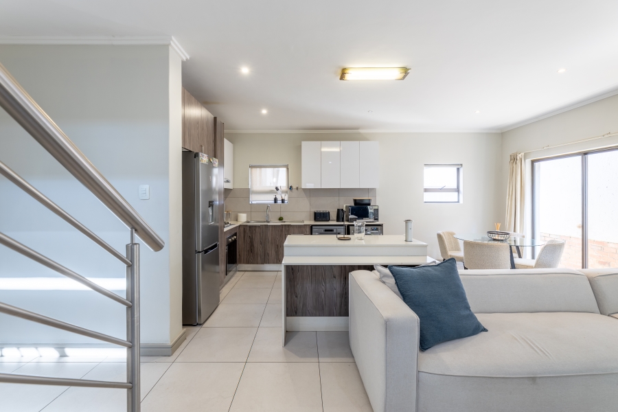 3 Bedroom Property for Sale in Bryanston Gauteng