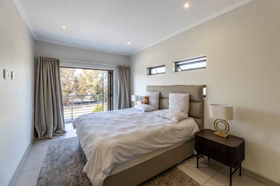 3 Bedroom Property for Sale in Bryanston Gauteng