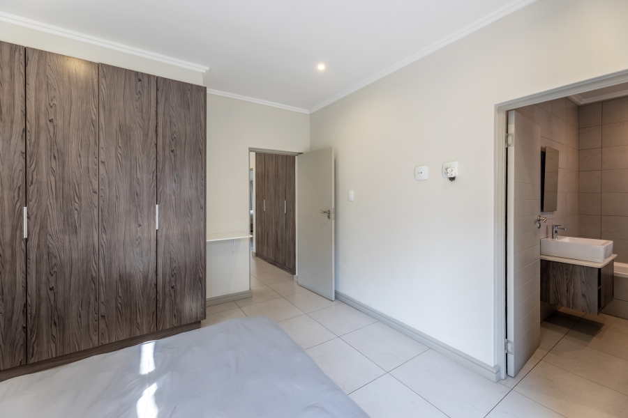 3 Bedroom Property for Sale in Bryanston Gauteng