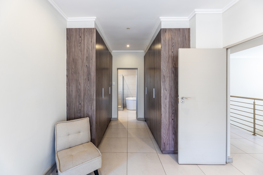 3 Bedroom Property for Sale in Bryanston Gauteng