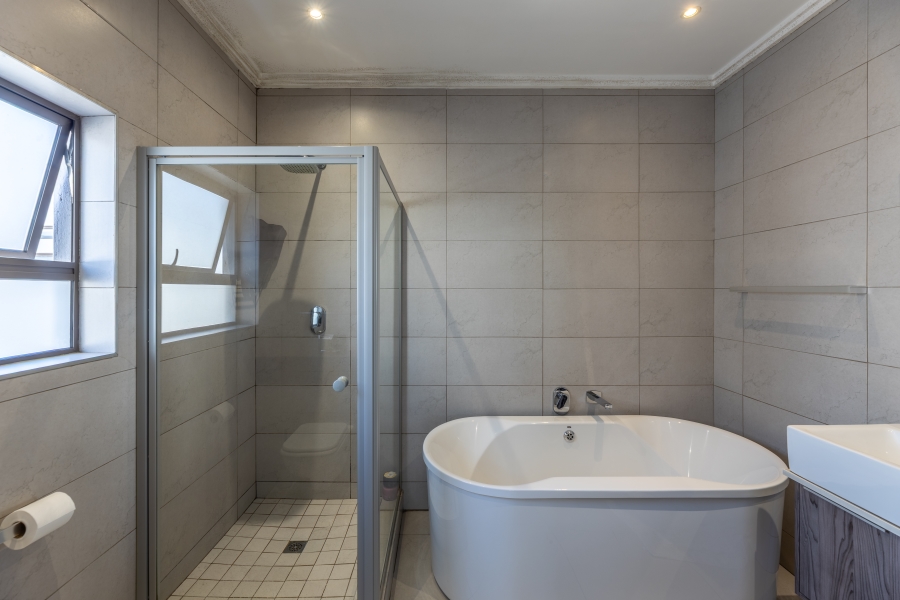 3 Bedroom Property for Sale in Bryanston Gauteng