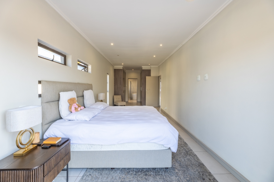 3 Bedroom Property for Sale in Bryanston Gauteng