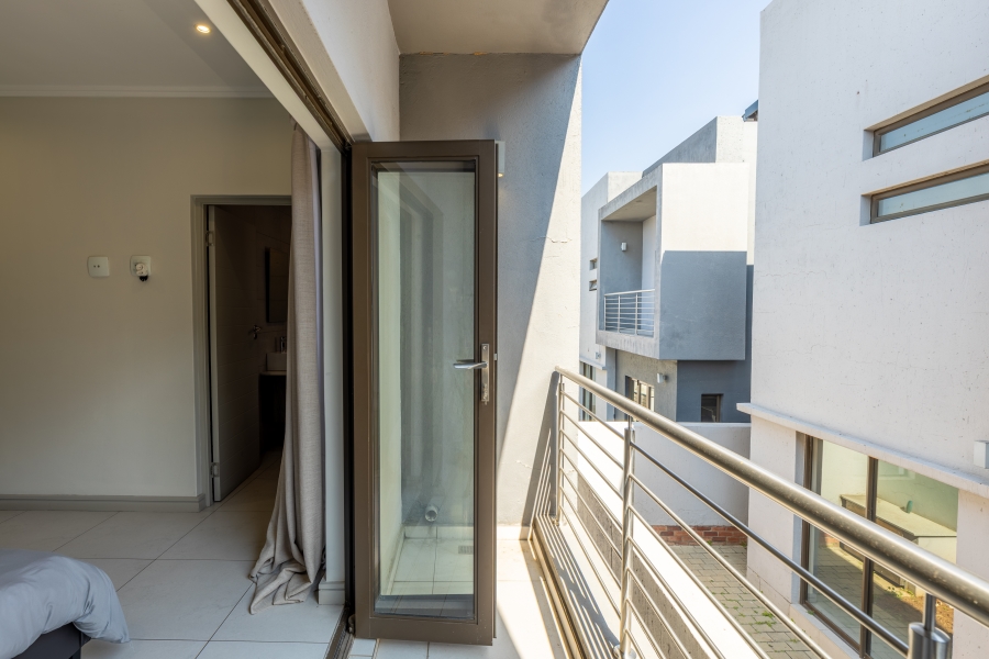 3 Bedroom Property for Sale in Bryanston Gauteng