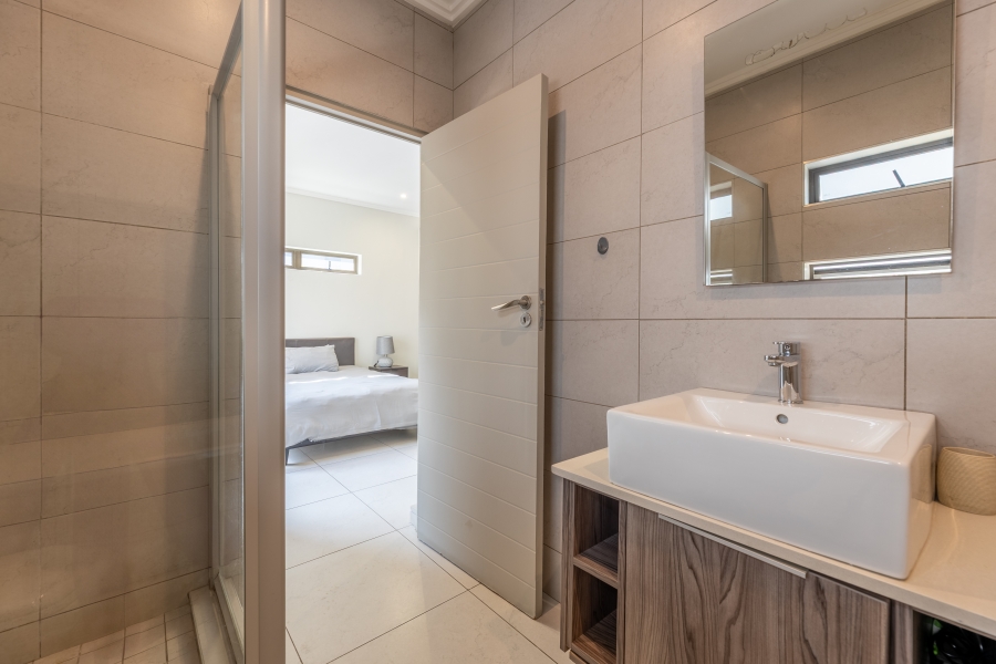 3 Bedroom Property for Sale in Bryanston Gauteng
