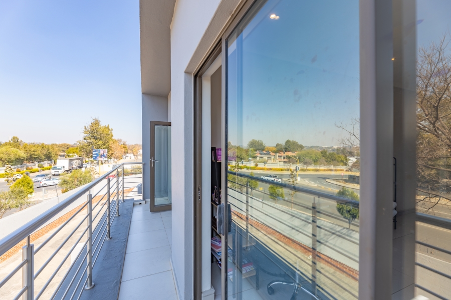 3 Bedroom Property for Sale in Bryanston Gauteng