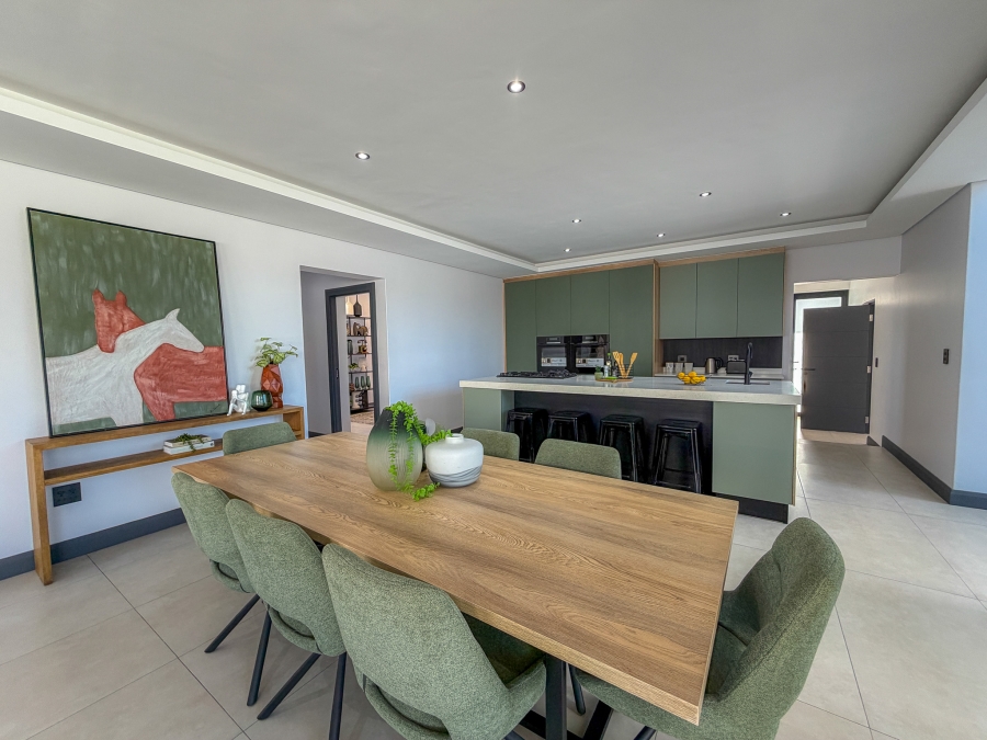 4 Bedroom Property for Sale in Midstream Heights Gauteng