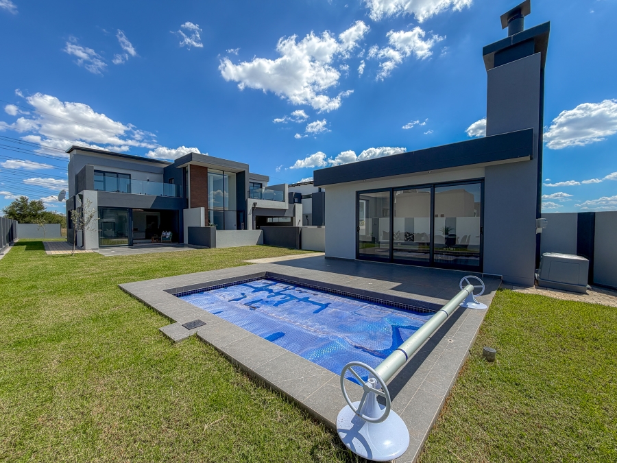 4 Bedroom Property for Sale in Midstream Heights Gauteng