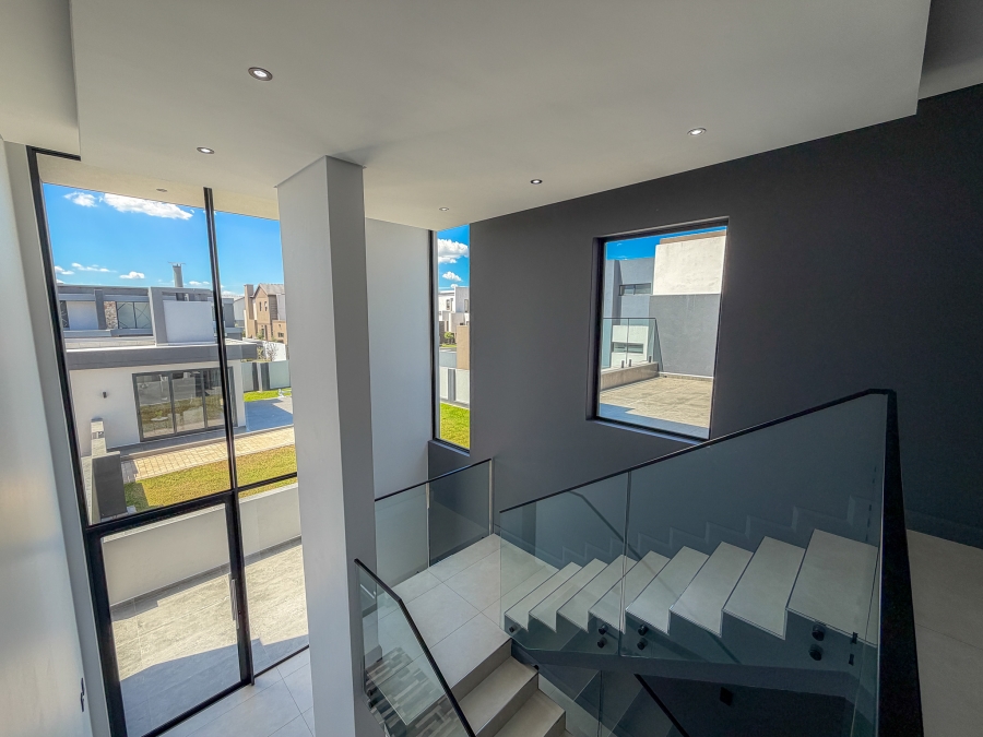 4 Bedroom Property for Sale in Midstream Heights Gauteng