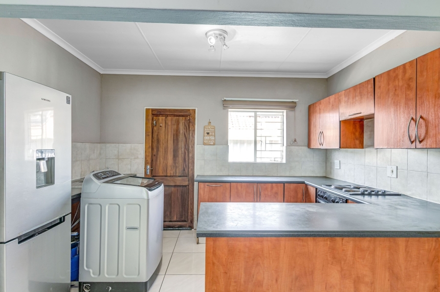 3 Bedroom Property for Sale in North Riding Gauteng