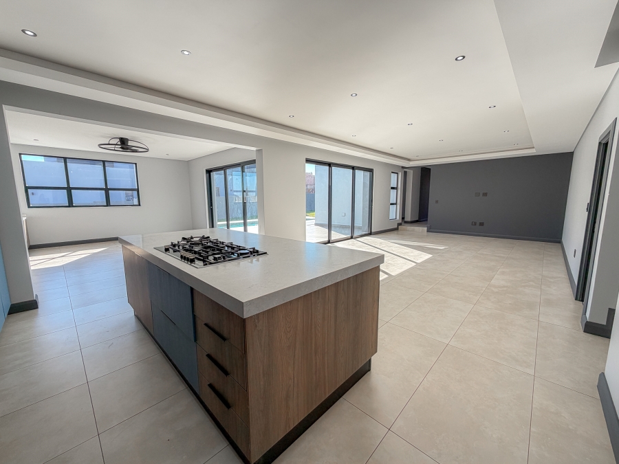 4 Bedroom Property for Sale in Midstream Heights Gauteng