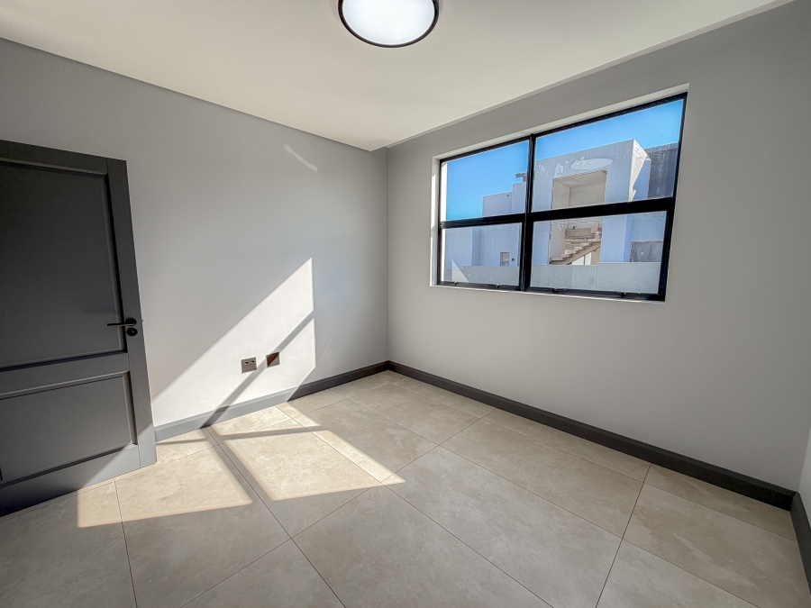 4 Bedroom Property for Sale in Midstream Heights Gauteng