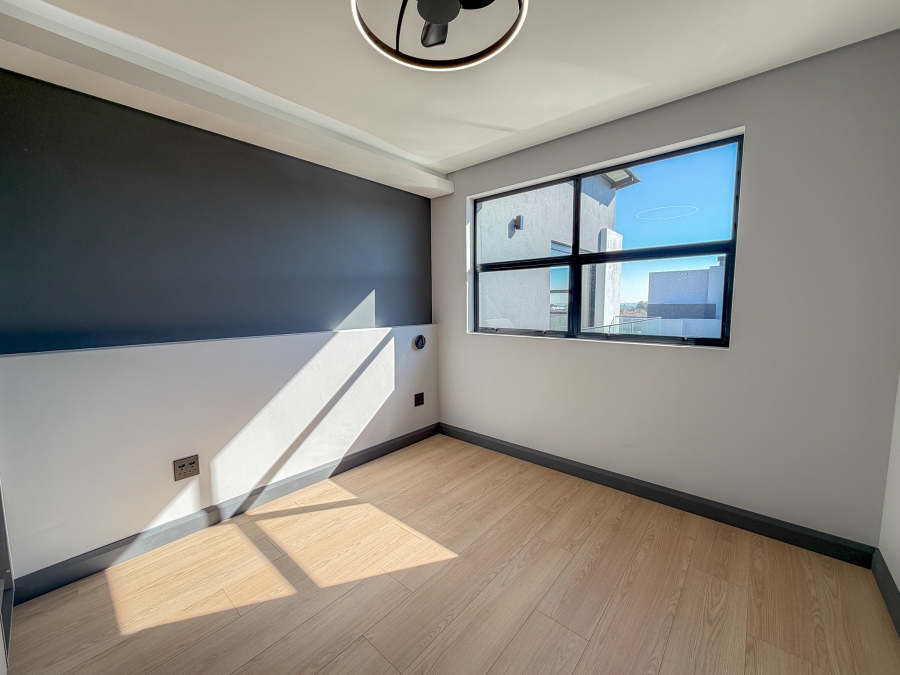 4 Bedroom Property for Sale in Midstream Heights Gauteng