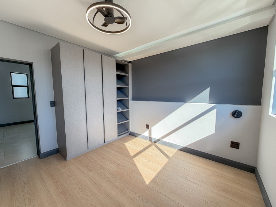 4 Bedroom Property for Sale in Midstream Heights Gauteng