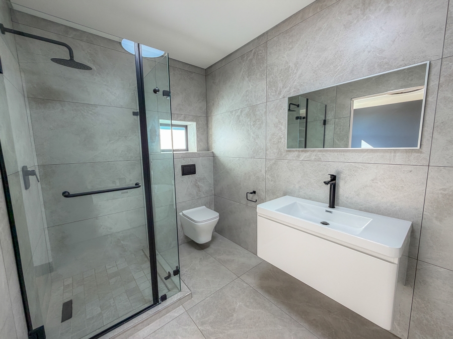 4 Bedroom Property for Sale in Midstream Heights Gauteng