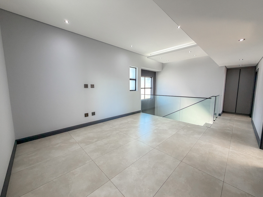 4 Bedroom Property for Sale in Midstream Heights Gauteng