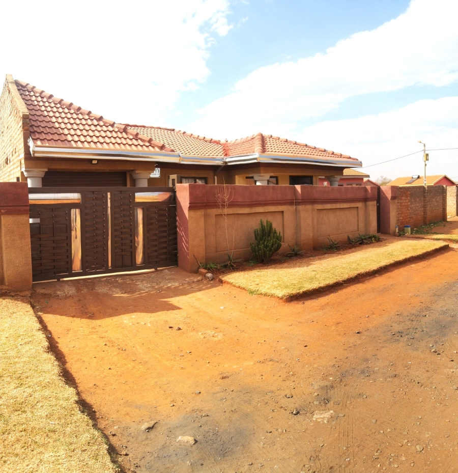 3 Bedroom Property for Sale in Villa Liza Gauteng