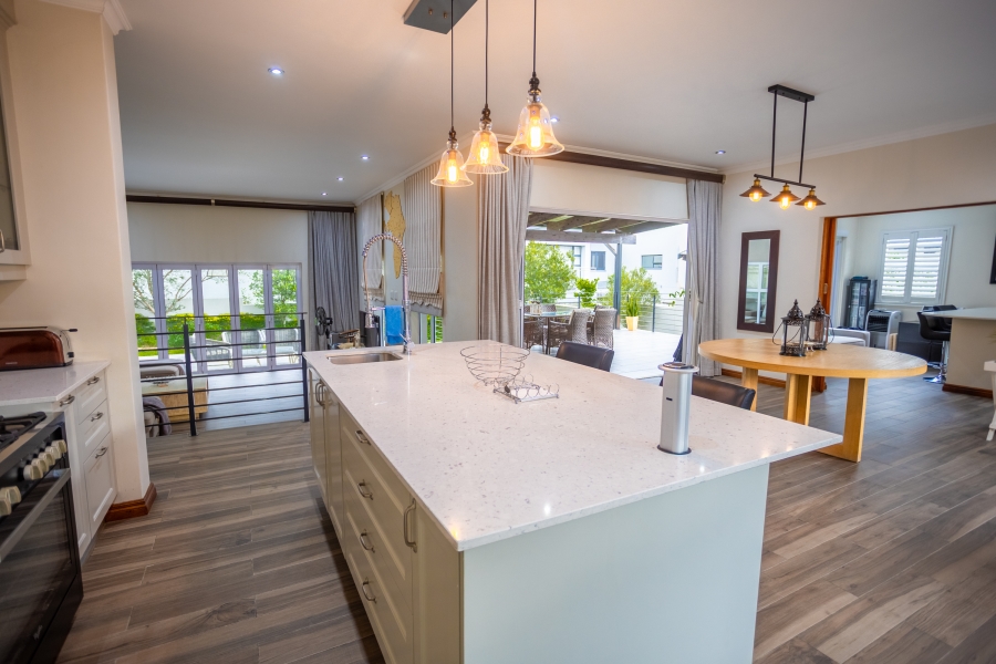 To Let 3 Bedroom Property for Rent in Waterfall Country Village Gauteng