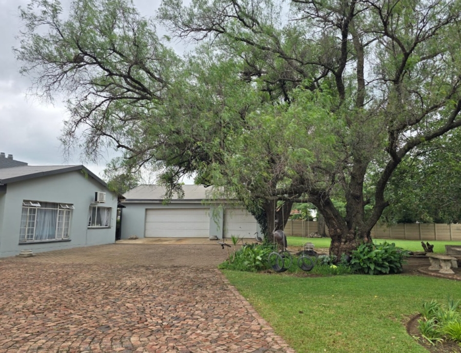 3 Bedroom Property for Sale in Rosashof Gauteng