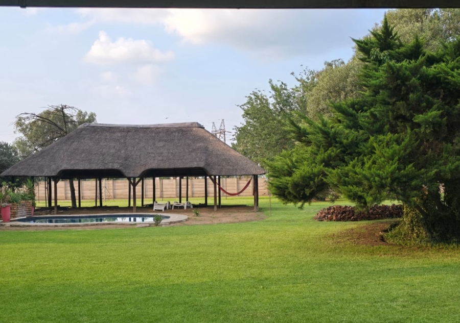 3 Bedroom Property for Sale in Rosashof Gauteng