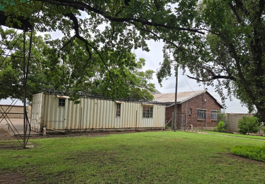 3 Bedroom Property for Sale in Rosashof Gauteng