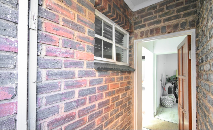 2 Bedroom Property for Sale in Essexwold Gauteng