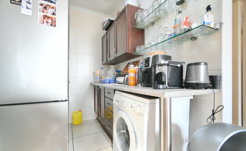 2 Bedroom Property for Sale in Essexwold Gauteng