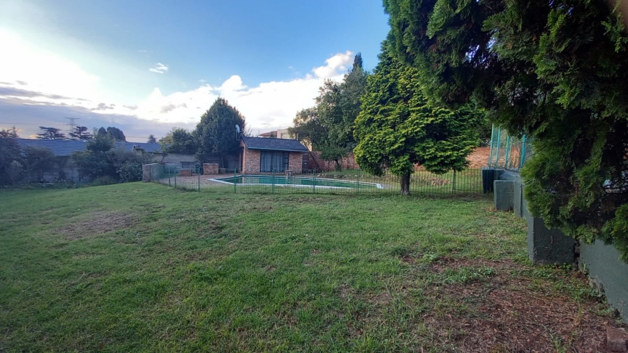 2 Bedroom Property for Sale in Essexwold Gauteng