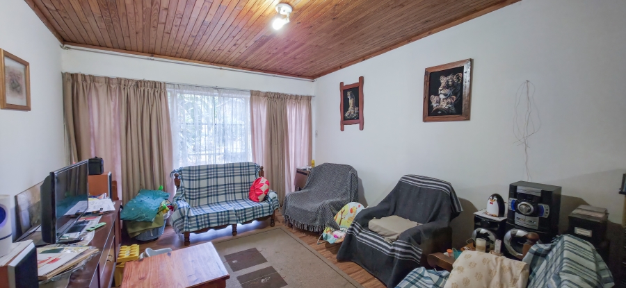 4 Bedroom Property for Sale in Garsfontein Gauteng