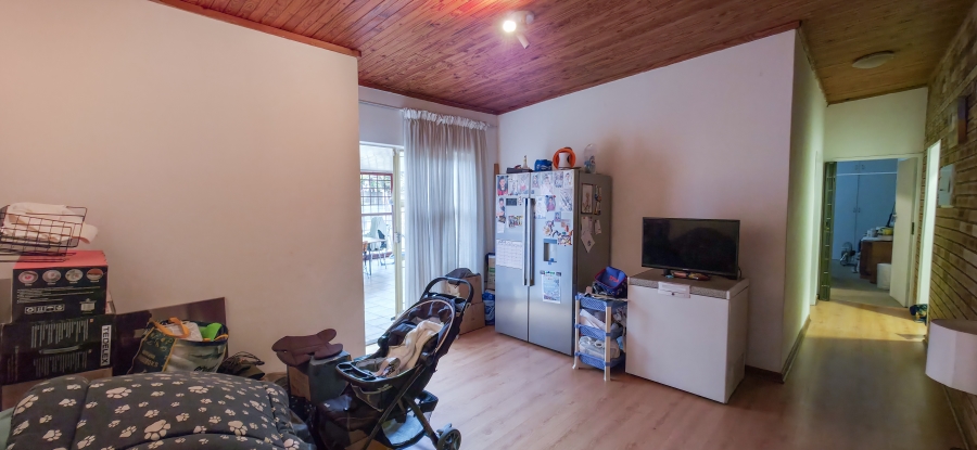 4 Bedroom Property for Sale in Garsfontein Gauteng