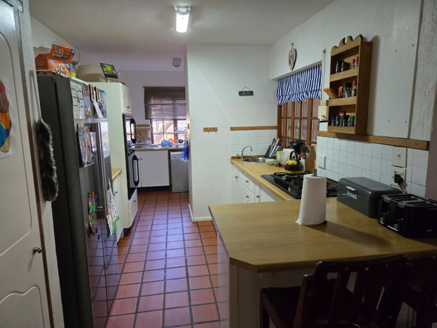 3 Bedroom Property for Sale in Faerie Glen Gauteng
