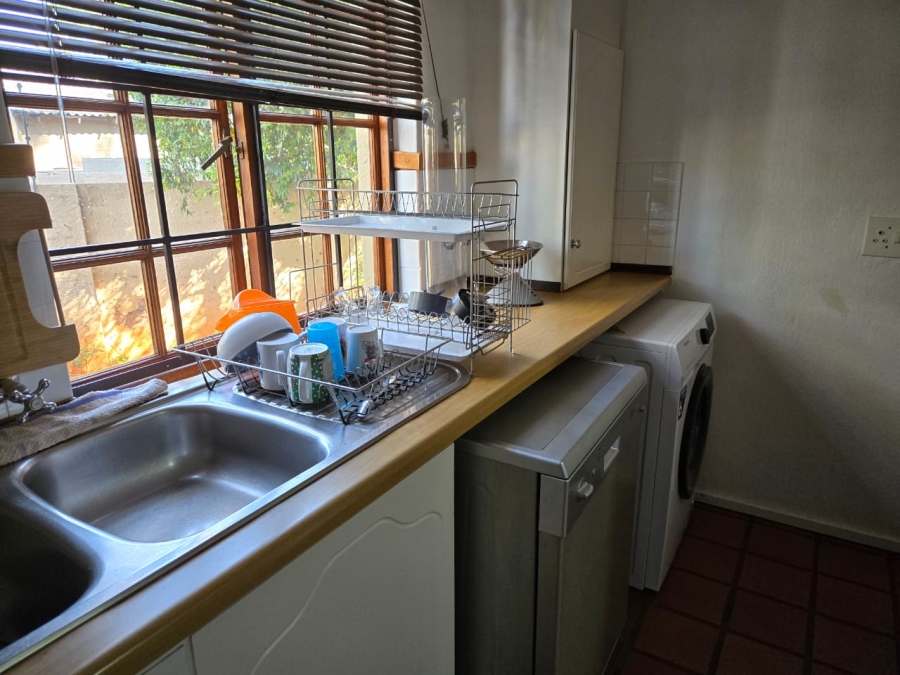 3 Bedroom Property for Sale in Faerie Glen Gauteng