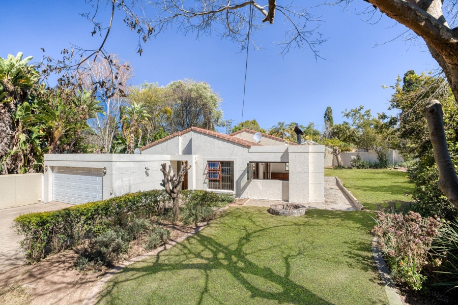 To Let 3 Bedroom Property for Rent in Hurlingham Manor Gauteng
