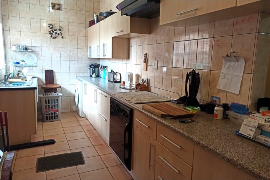 3 Bedroom Property for Sale in Symhurst Gauteng