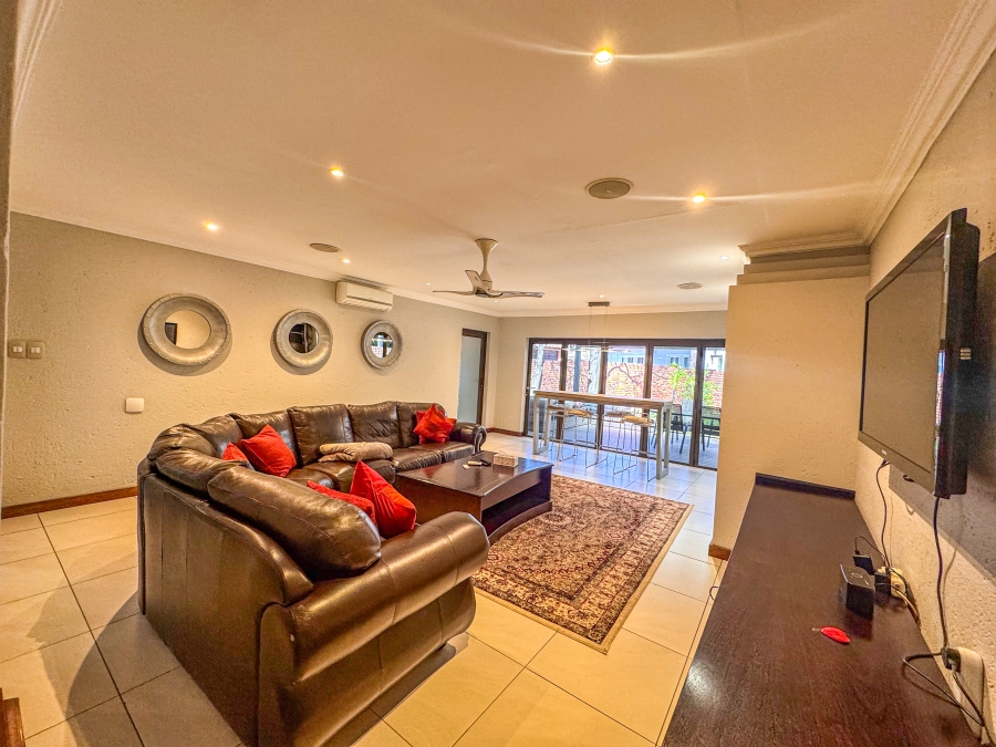4 Bedroom Property for Sale in Silver Lakes Golf Estate Gauteng