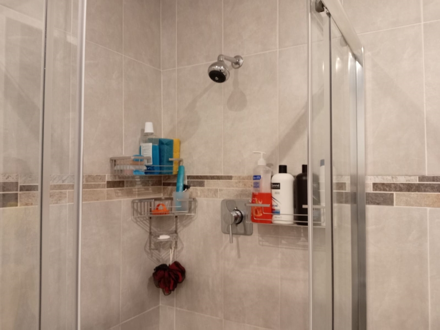 4 Bedroom Property for Sale in Witpoortjie Gauteng