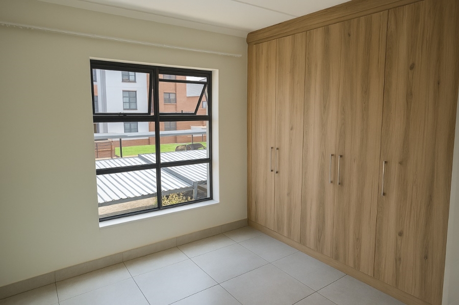 2 Bedroom Property for Sale in Glen Marais Gauteng