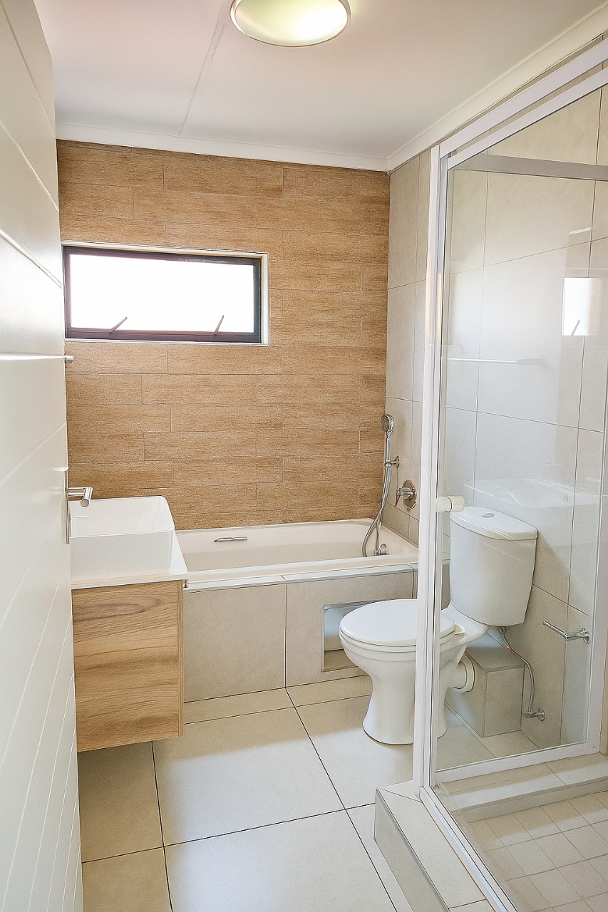 2 Bedroom Property for Sale in Glen Marais Gauteng