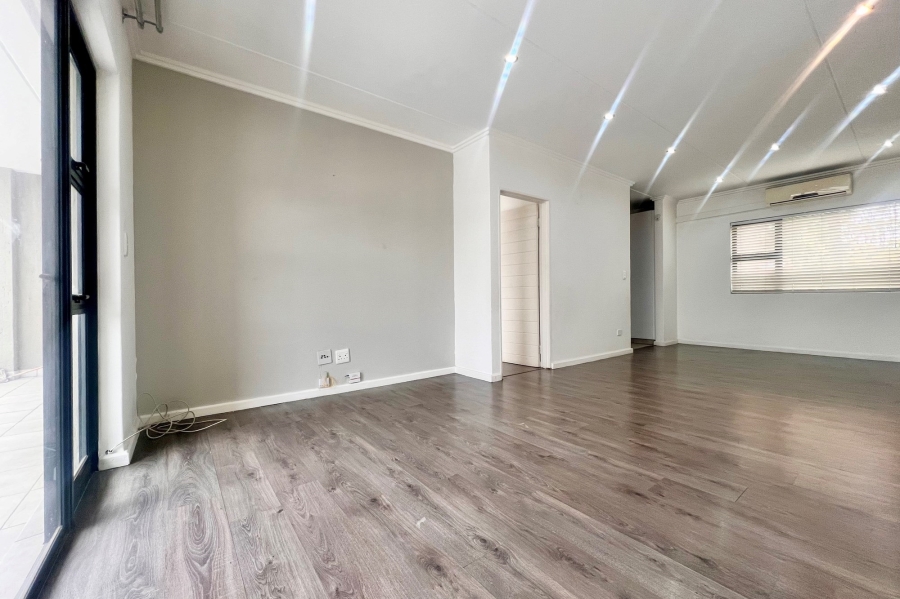 2 Bedroom Property for Sale in Rivonia Gauteng
