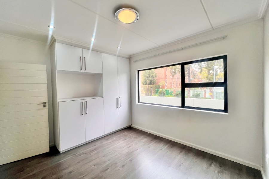 2 Bedroom Property for Sale in Rivonia Gauteng