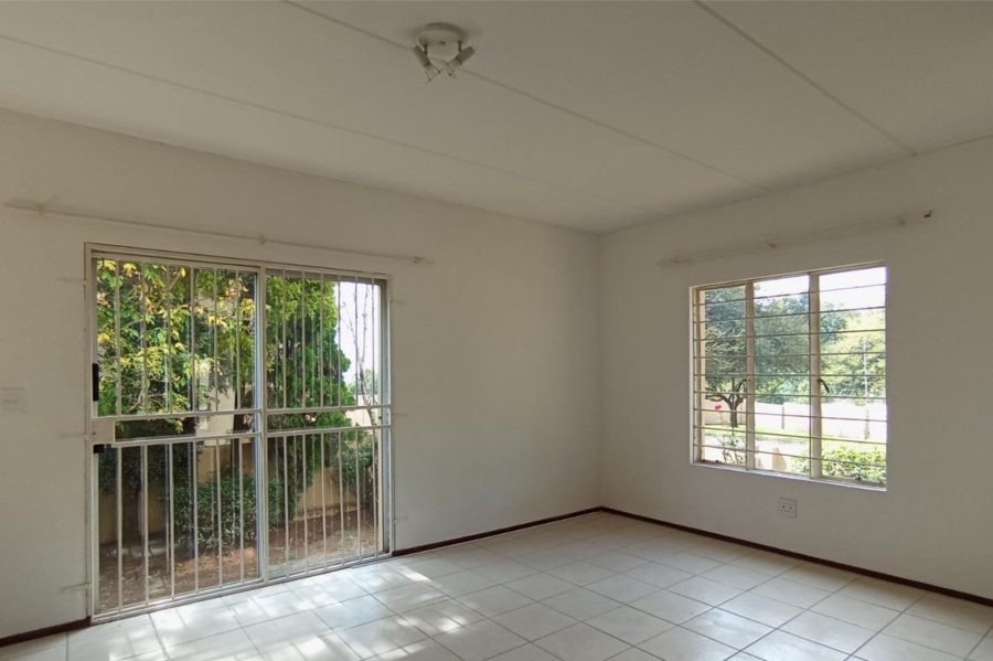 2 Bedroom Property for Sale in Zandspruit Gauteng