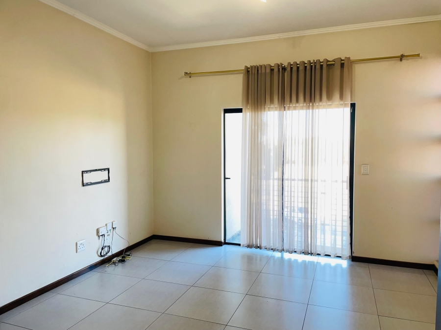 To Let 1 Bedroom Property for Rent in Jackal Creek Golf Estate Gauteng
