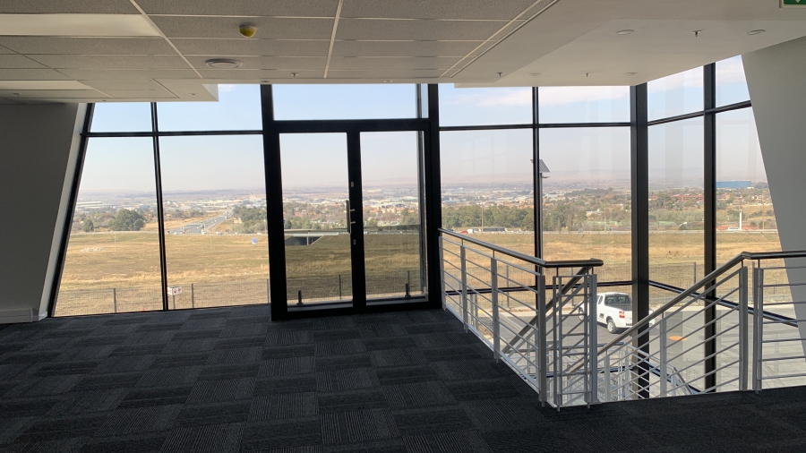 To Let commercial Property for Rent in Airport Park Gauteng