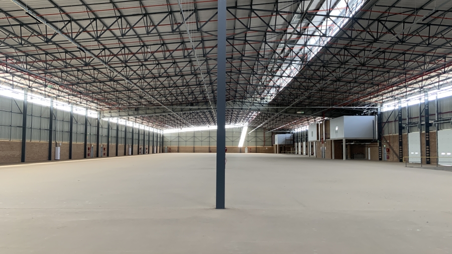 To Let commercial Property for Rent in Airport Park Gauteng