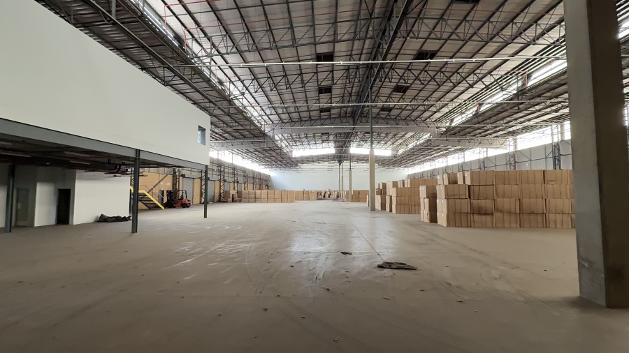 To Let commercial Property for Rent in Gosforth Park Gauteng